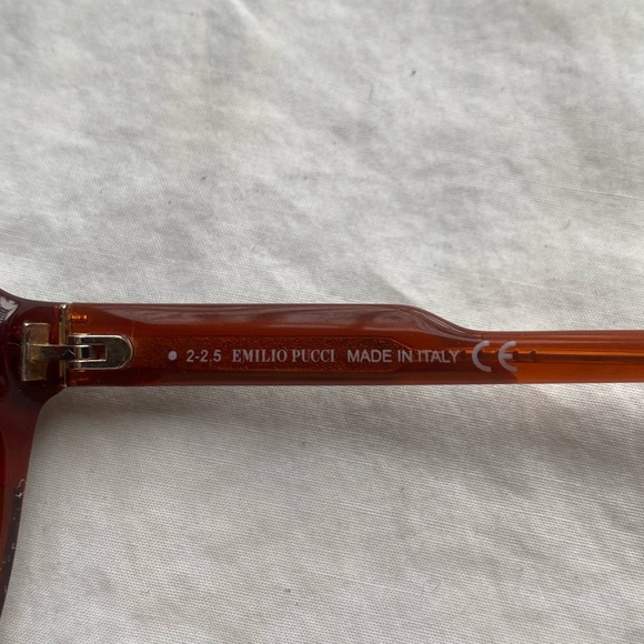 Emilio Pucci Paisley Brown Cat-Eye Sunglasses - Picture 5 of 6